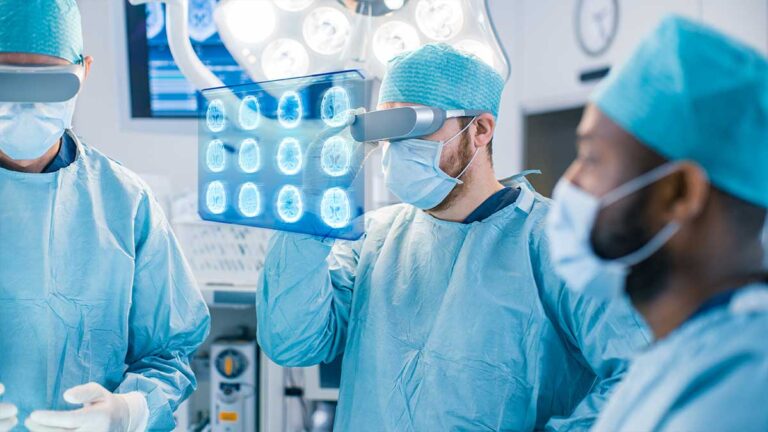 doctors-using-artificial-intelligence-in-operating-room