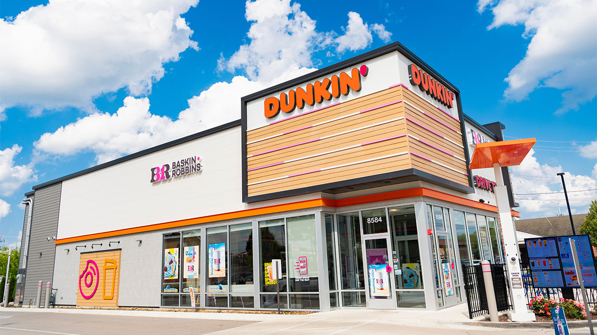 storefront-photo-of-dunkin-donuts-location